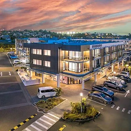 Marsden Suites Albany